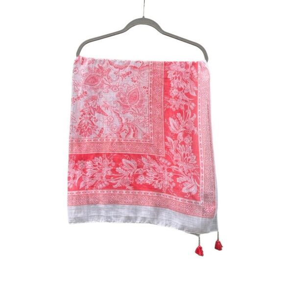 Accessory Street Beautiful Coral Floral Tassel Scarf / Wrap in Pink & White - Picture 2 of 4